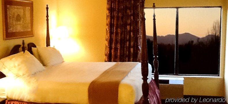 Comfort Inn & Suites Dahlonega University Area Экстерьер фото